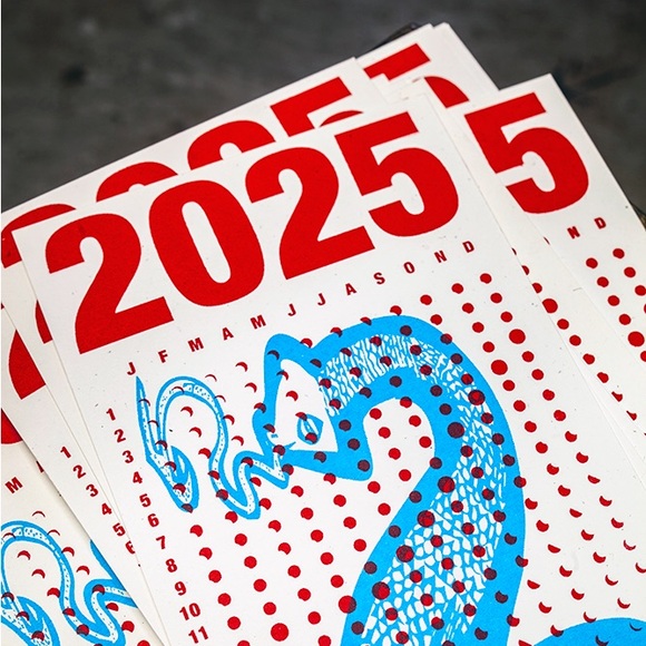 2025 Lunar Phase Calendar - Picture 2 of 4